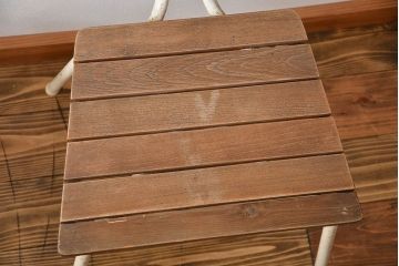 アンティーク家具　イギリスアンティーク ペンキのはげたガーデンチェア2脚セット(2)(椅子、イス)