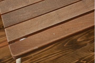 アンティーク家具　イギリスアンティーク ペンキのはげたガーデンチェア2脚セット(2)(椅子、イス)