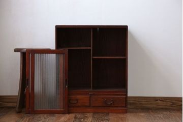 アンティーク家具　アンティーク 小さな格納テーブル付きの銀モールガラス収納棚(戸棚)