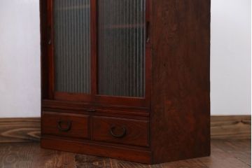 アンティーク家具　アンティーク 小さな格納テーブル付きの銀モールガラス収納棚(戸棚)