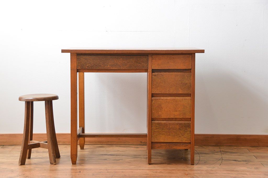 レトロ家具　昭和レトロ シンプルな片袖机(デスク、在宅ワーク、在宅用テーブル)