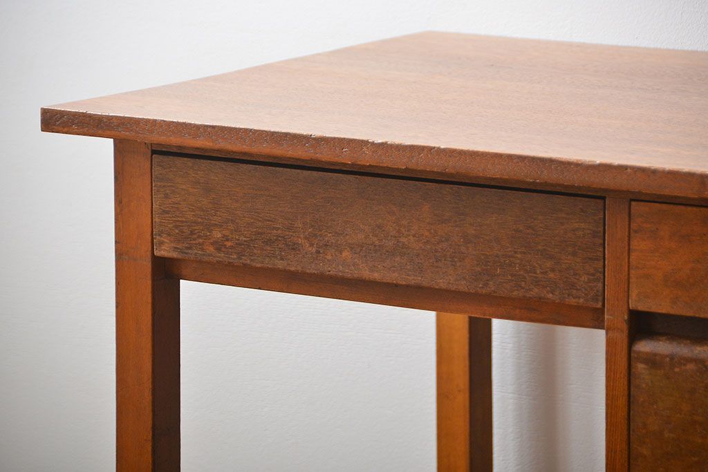 レトロ家具　昭和レトロ シンプルな片袖机(デスク、在宅ワーク、在宅用テーブル)