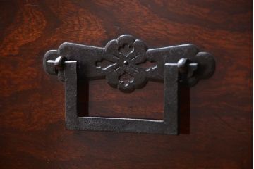 アンティーク家具　アンティーク 前面欅材!味わい深い角手庄内箪笥(時代箪笥)