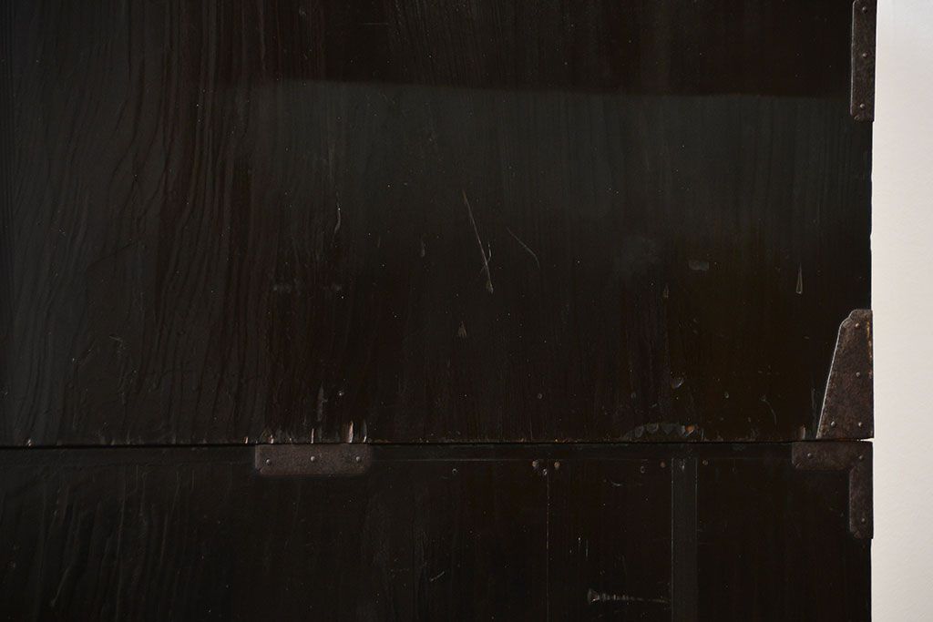 アンティーク家具　アンティーク 前面欅材!味わい深い角手庄内箪笥(時代箪笥)