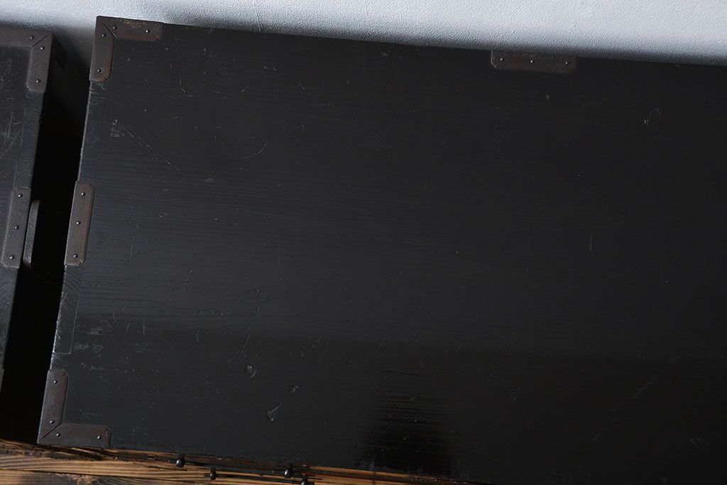 アンティーク家具　アンティーク 前面欅材!味わい深い角手庄内箪笥(時代箪笥)