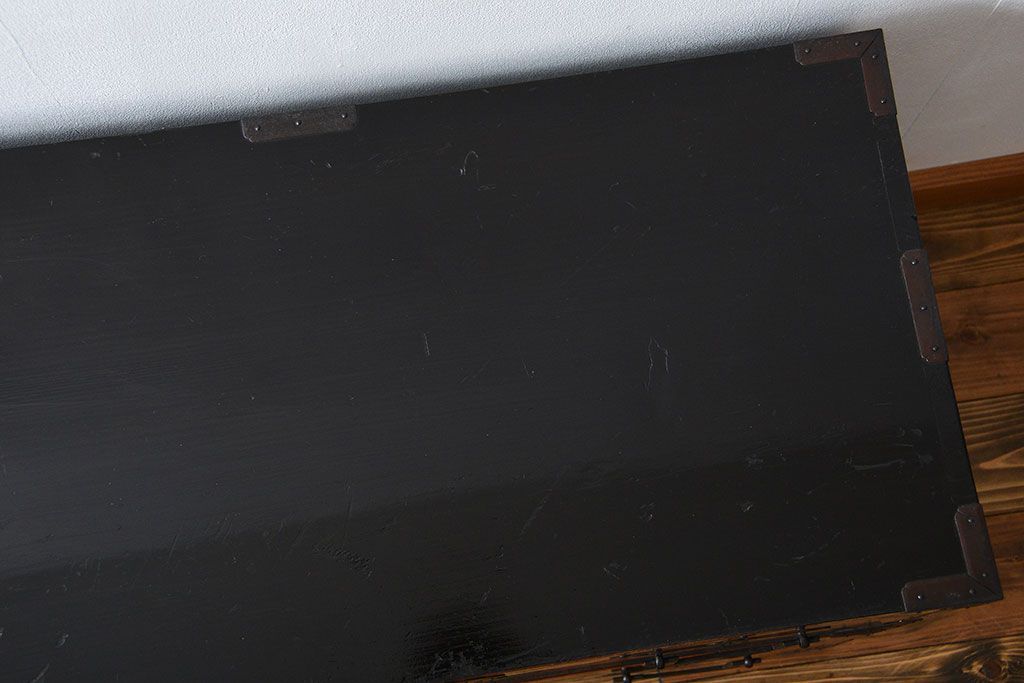 アンティーク家具　アンティーク 前面欅材!味わい深い角手庄内箪笥(時代箪笥)