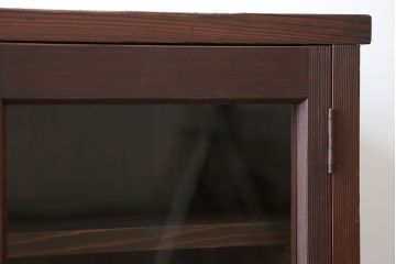 アンティーク家具　アンティーク 古い木のシンプルな鉄脚収納棚(キャビネット)