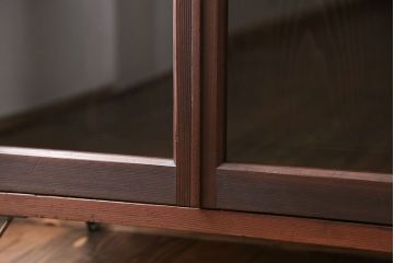 アンティーク家具　アンティーク 古い木のシンプルな鉄脚収納棚(キャビネット)