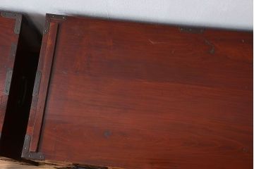 アンティーク家具　アンティーク 前面欅材の漆のキレイな庄内箪笥(時代箪笥)