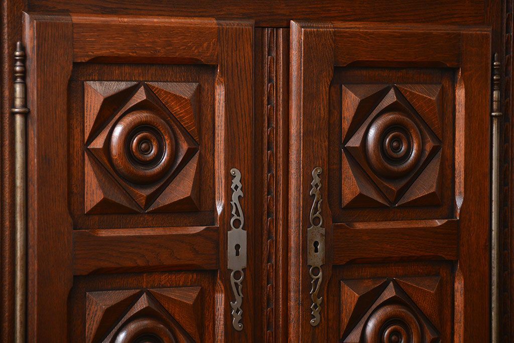 アンティーク家具　フランスアンティーク オーク材!上質なアールデコ サイドボード(サイドキャビネット)