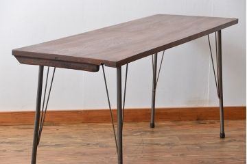 アンティーク家具　アンティーク 天板一枚板 古材の鉄脚テーブル(3)(机、作業台)