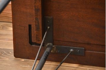 アンティーク家具　アンティーク 天板一枚板 古材の鉄脚テーブル(3)(机、作業台)