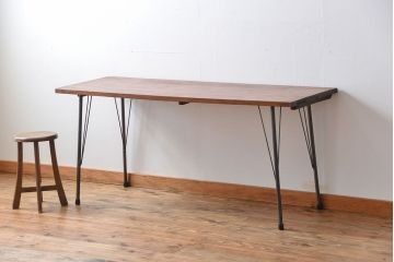 アンティーク家具　アンティーク 天板一枚板 古材の鉄脚テーブル(4)(机、作業台)