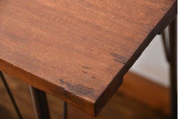 アンティーク家具　アンティーク 天板一枚板 古材の鉄脚テーブル(4)(机、作業台)