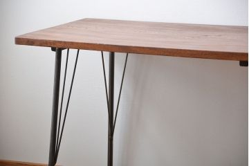 アンティーク家具　アンティーク 天板一枚板 古材の鉄脚テーブル(4)(机、作業台)