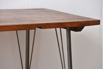 アンティーク家具　アンティーク 天板一枚板 古材の鉄脚テーブル(4)(机、作業台)