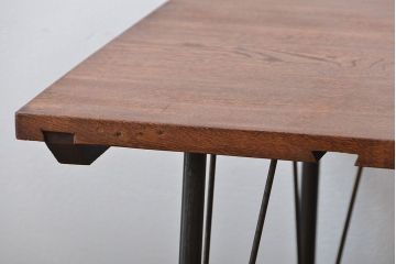 アンティーク家具　アンティーク 天板一枚板 古材の鉄脚テーブル(4)(机、作業台)