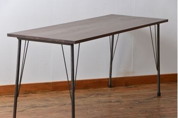 アンティーク家具　アンティーク 天板一枚板 古材の鉄脚テーブル(5)(机、作業台)