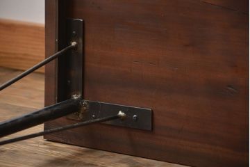 アンティーク家具　アンティーク 天板一枚板 古材の鉄脚テーブル(5)(机、作業台)