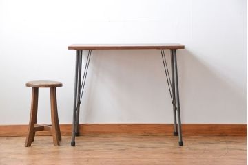 アンティーク家具　アンティーク 天板一枚板 古材を使った鉄脚テーブル(8)(作業台、机)