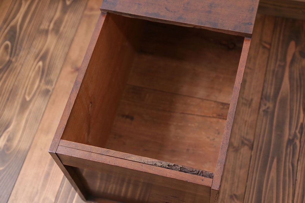 アンティーク雑貨　アンティーク　古い米びつ(収納箱)