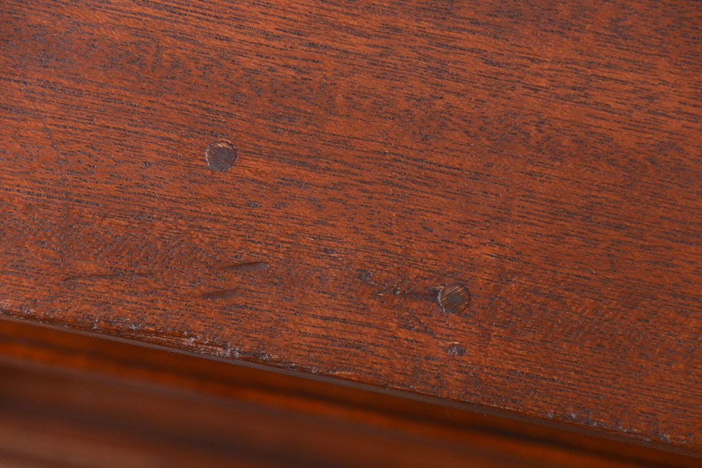 アンティーク家具　古民具・骨董 格子引き戸とモールガラスが素敵な収納棚