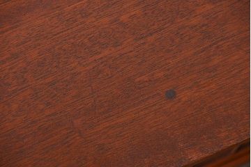 アンティーク家具　古民具・骨董 格子引き戸とモールガラスが素敵な収納棚