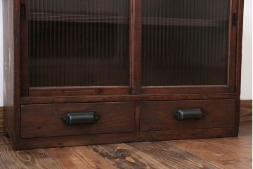 アンティーク家具　アンティーク 古い木の小さなモールガラス収納棚(戸棚)