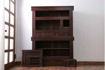 アンティーク家具　アンティーク 黒柿材をふんだんに使用した上手四尺水屋箪笥(時代箪笥)