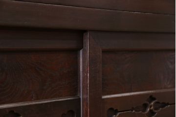 アンティーク家具　アンティーク 黒柿材をふんだんに使用した上手四尺水屋箪笥(時代箪笥)