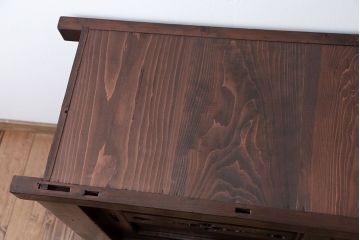 アンティーク家具　アンティーク 黒柿材をふんだんに使用した上手四尺水屋箪笥(時代箪笥)