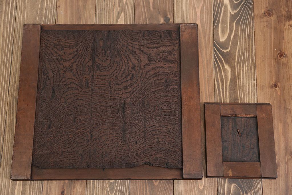 アンティーク家具　アンティーク 黒柿材をふんだんに使用した上手四尺水屋箪笥(時代箪笥)