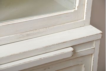 アンティーク家具　アンティークペイント 気泡ガラスの脚付き食器棚(カップボード、収納棚)