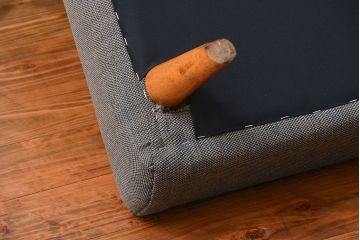 レトロ家具　アンティーク 1960年頃 レトロでシンプルな3人掛けソファ