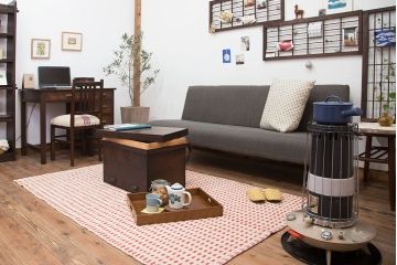 レトロ家具　アンティーク 1960年頃 レトロでシンプルな3人掛けソファ