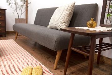 レトロ家具　アンティーク 1960年頃 レトロでシンプルな3人掛けソファ