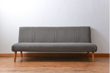 レトロ家具　アンティーク 1960年頃 レトロでシンプルな3人掛けソファ