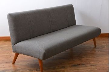 レトロ家具　アンティーク 1960年頃 レトロでシンプルな3人掛けソファ