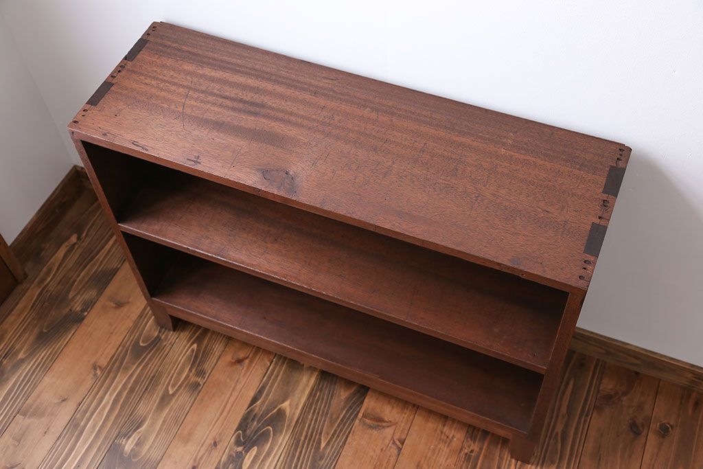 レトロ家具　昭和レトロ シンプルな脚付き本棚(飾り棚)