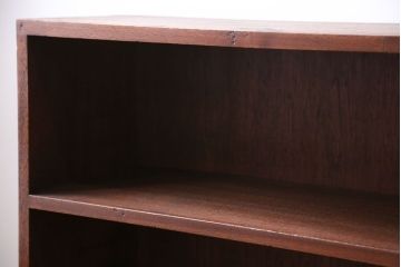 レトロ家具　昭和レトロ シンプルな脚付き本棚(飾り棚)