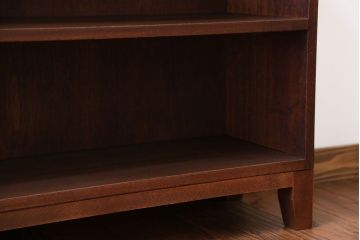 レトロ家具　昭和レトロ シンプルな脚付き本棚(飾り棚)