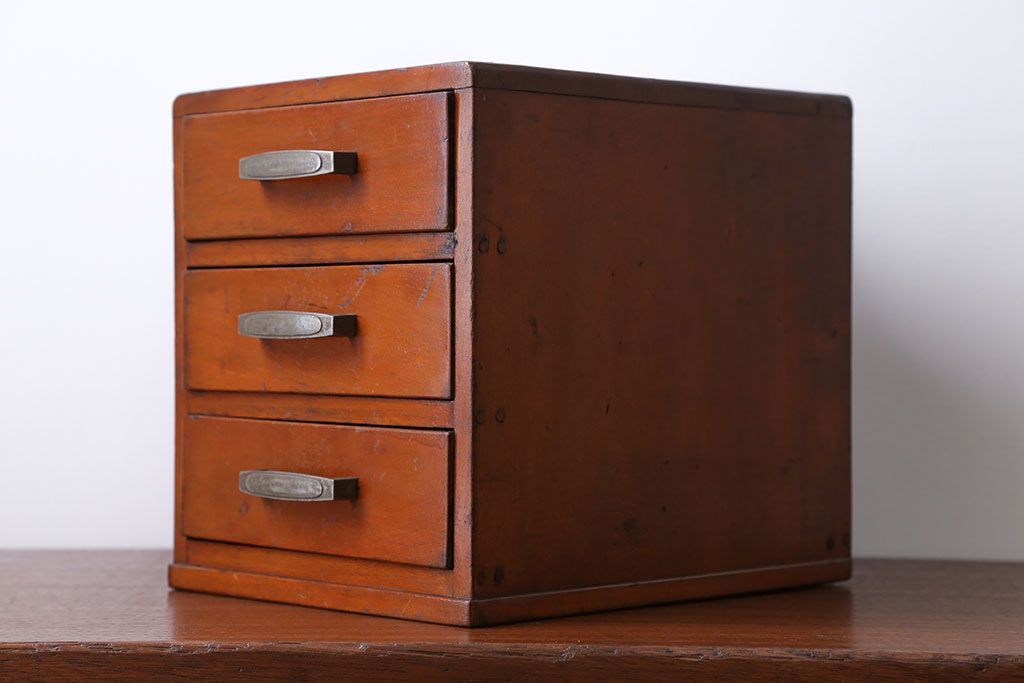 レトロ家具　昭和レトロ 小さな3杯小引き出し