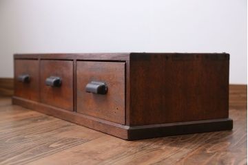 アンティーク家具　アンティーク 両面引き出しローボード(置き床、飾り台)