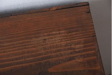 アンティーク家具　アンティーク 結霜ガラス入りの引き出し付き収納棚(食器棚)