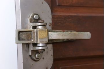 アンティーク 珍品!古い氷屋のシャビーな冷蔵室ドア(1)(扉、冷蔵庫)