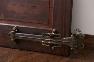 アンティーク 珍品!古い氷屋のシャビーな冷蔵室ドア(1)(扉、冷蔵庫)