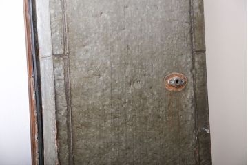 アンティーク 珍品!古い氷屋のシャビーな冷蔵室ドア(1)(扉、冷蔵庫)