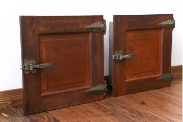 アンティーク 珍品 古い氷屋の冷蔵室のドア 2枚セット