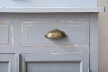 アンティーク家具　アンティークペイント　かわいいケビントガラスケース(ショーケース、収納棚)