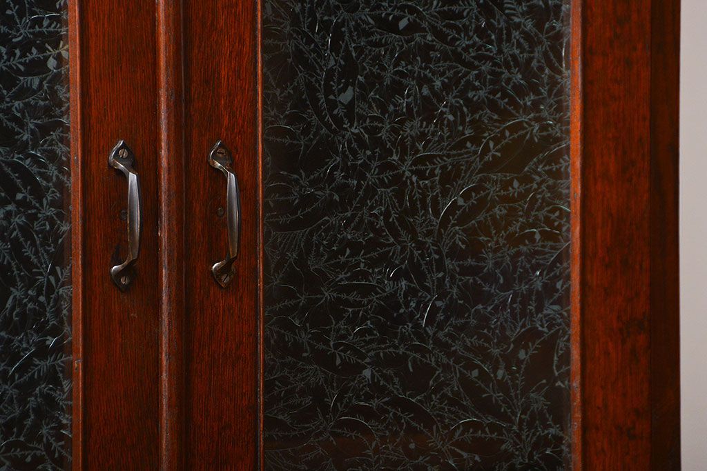 アンティーク家具　アンティーク 古いナラ材の縦型ブックケース(本棚、収納棚)